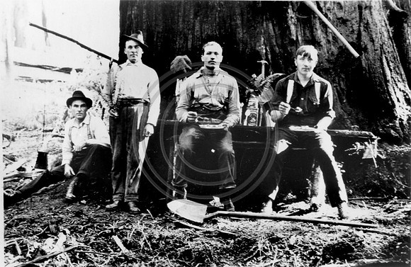Loggers from the town of Falk having lunch.