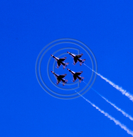 Thunderbirds doing a roll