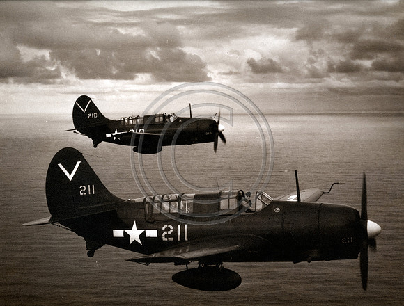 Two HellDivers on Patrol