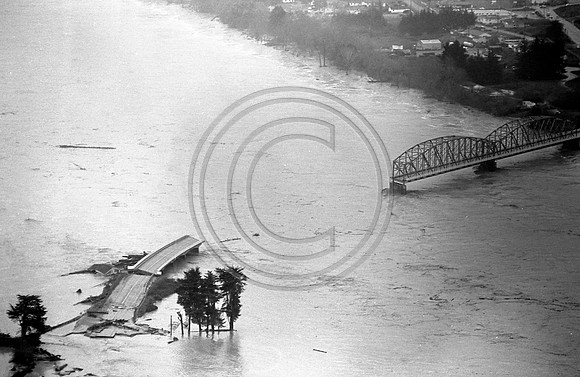 Rio Dell Bridge