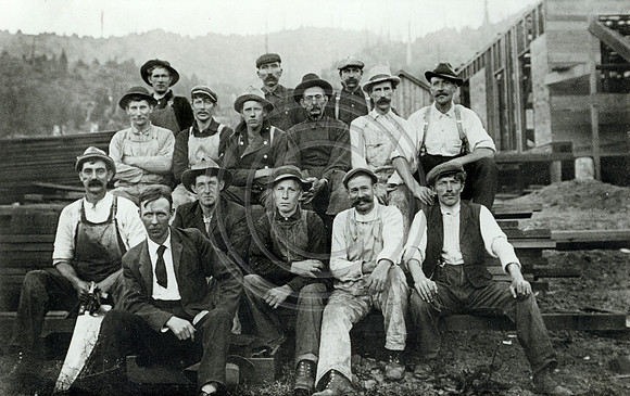 PL Carpenter Crew
