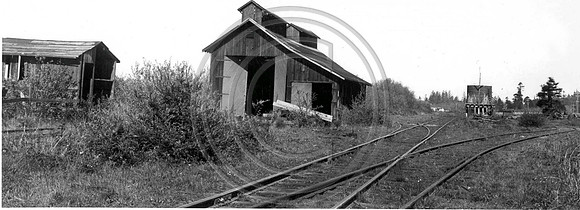 Yard at Eddyville Freshwater 1942