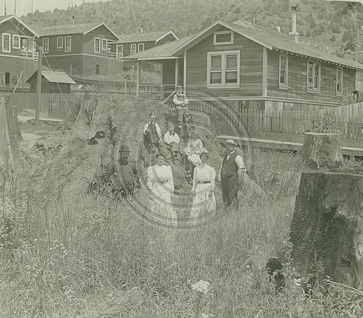 MILL WORKERS - TOWN 002
