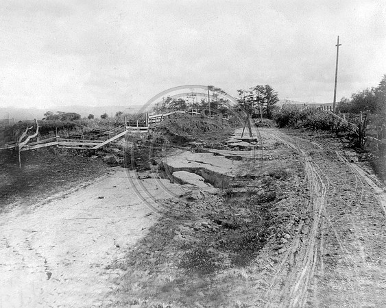 1906 Earthquake damaged road