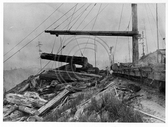 PerrottCrkBoomLoadCopyHistPhoto