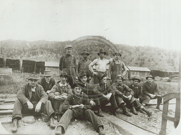 MILL WORKERS 003