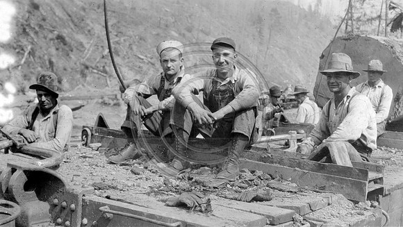 Bill Owens, Rex, Ped and Shorty circa 1928